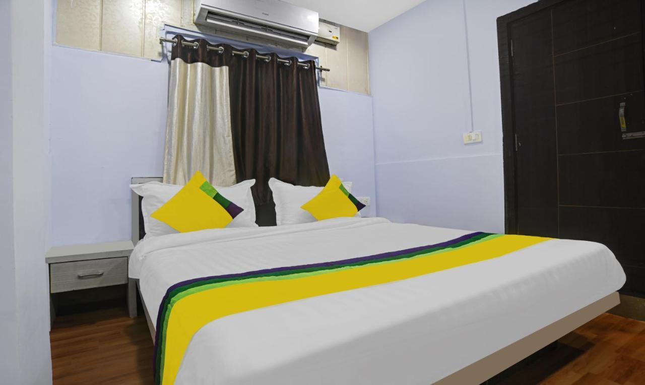 Treebo Trip Utsav Inn Indore Eksteriør bilde